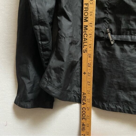 Nike lightweight kids zip up running warm up jacket Sz M (8-10yrs) - Picture 8 of 9